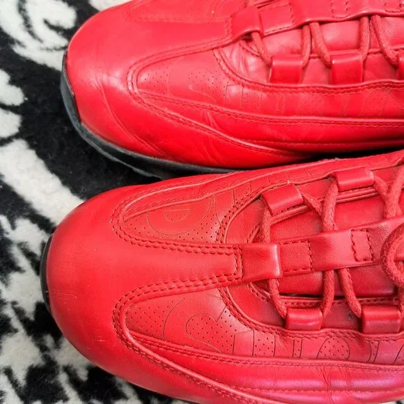 Size 11 Nike Air Max 95 Lux x Supreme Gym Red Men's Shoe Sneaker Italy